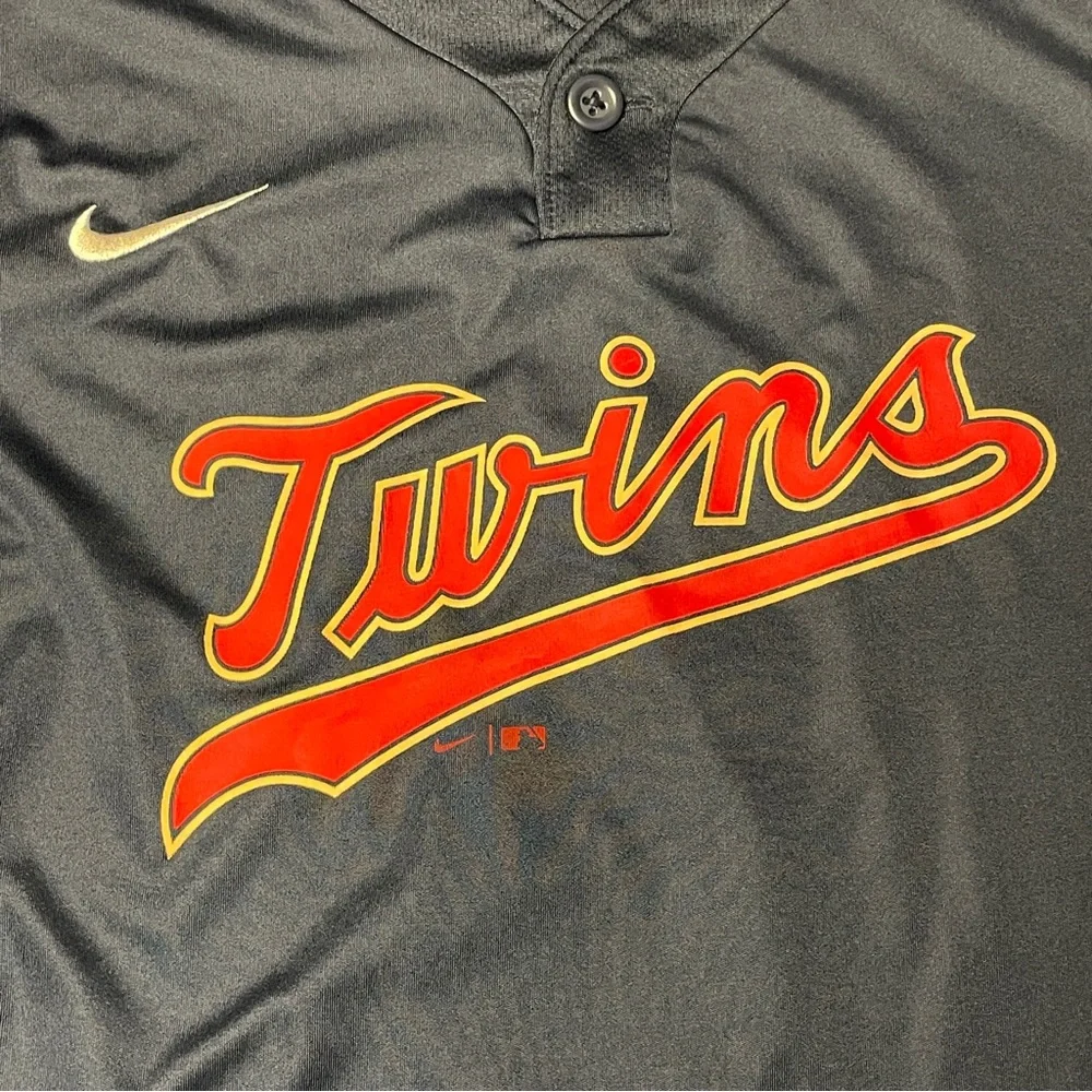 Nike Kids Twins Navy and Red Jersey size S MLB
